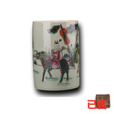 粉彩麒麟送子图笔筒